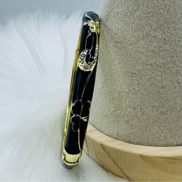 Flower Enamel Cloisonne Bracelet Bangle in Black & Gold - Picture 6 of 7